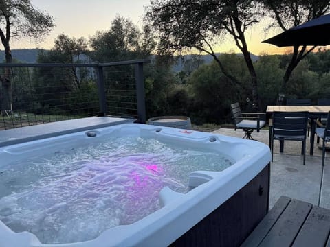 Salt water hot tub system