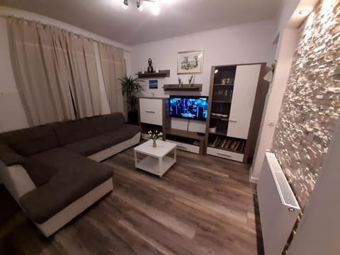 Room, 2 Bedrooms, Smoking, Balcony | Living room