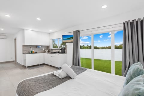 Apartment (1 Bedroom) | Interior