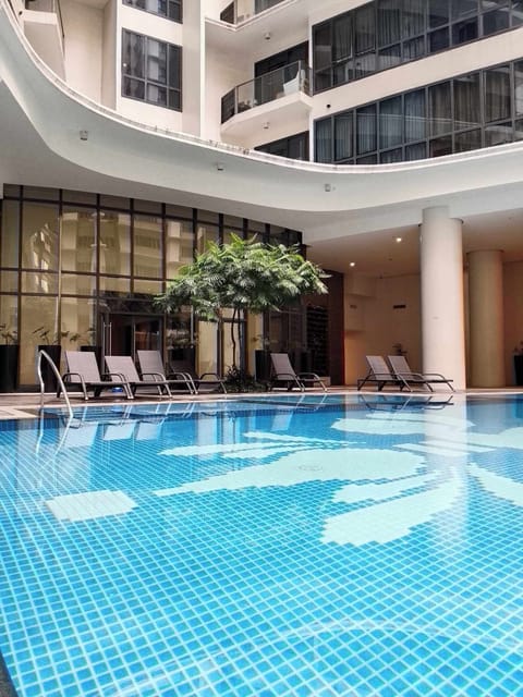 The Florence Pool