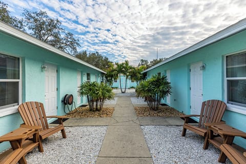 8 Bedrooms and 4 Bathrooms ready to be hosted for you!