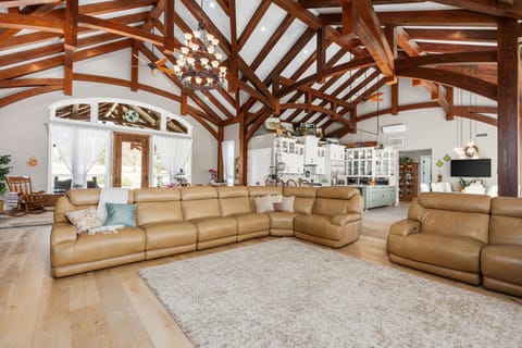 Large Norwegian leather sofa set with 10 remote recliners