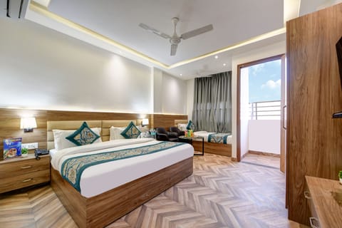 Executive Triple Room | Soundproofing, free WiFi, bed sheets