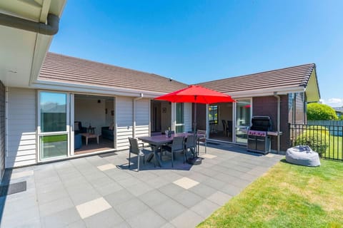 Entertainment and bbq area