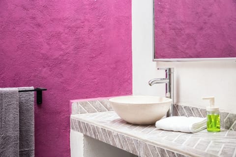 Shower, rainfall showerhead, hair dryer, towels