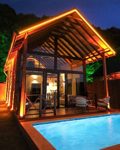 Deluxe Bungalow, Private Pool, City View | 2 bedrooms, Egyptian cotton sheets, premium bedding, minibar