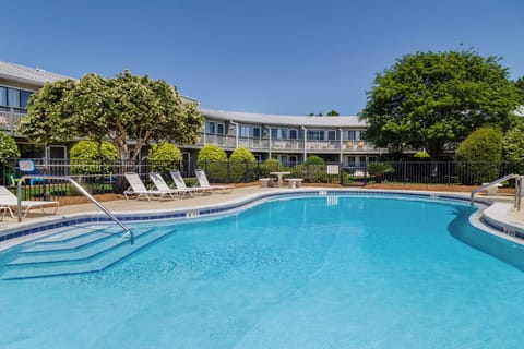 Hidden Beach Villas Pool