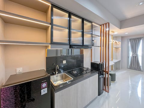 Standard Apartment | Private kitchen | Stovetop