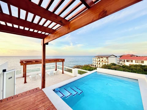 Pool Area (1)
