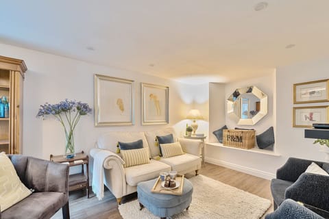 Bakers Cottage, Shaftesbury:  Beautiful styling creates a calm and inviting space
