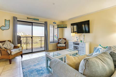 Hilton Head Island Vacation Rental | 2BR | 2BA | 975 Sq Ft | Steps Required