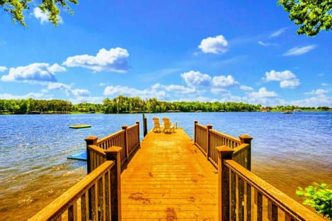 Step out onto our scenic private dock, perfect for soaking up the sun, enjoying lake views, and creating unforgettable moments by the water.