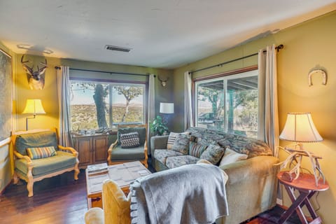 Patagonia Vacation Rental | 2BR | 2BA | 1,200 Sq Ft | 5 Steps Required