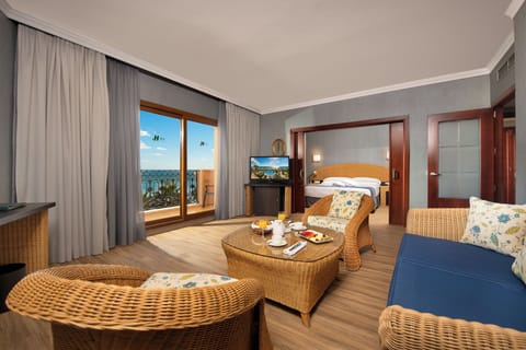 Royal Suite, Sea View | Living area | 32-inch LED TV with digital channels, TV