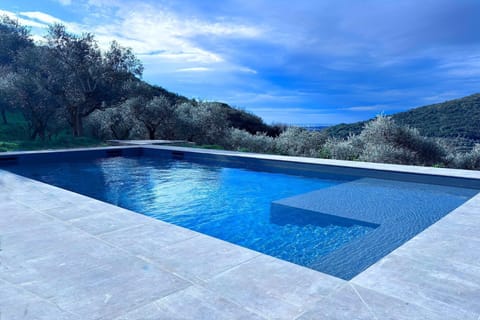 Holiday Home Swimming Pool
