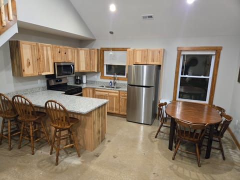 Fully furnished kitchen