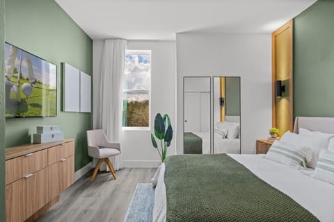 king suite
