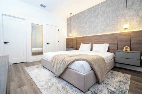King master suite