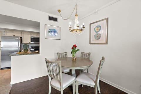 Dining Space Seating for 4