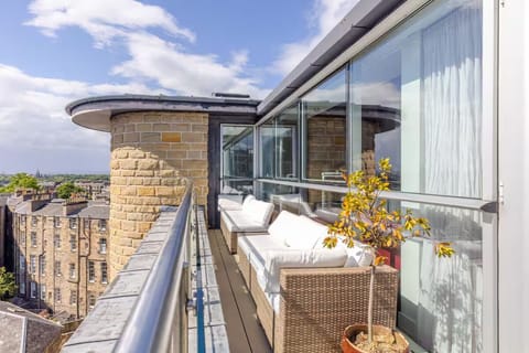 Family Penthouse, City View | Terrace/patio