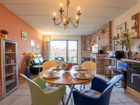 Furniture, Interior Design, Chair, Flooring, Table, Wood, Ceiling, Kitchen & Dining Room Table, Dining Room, Light Fixture