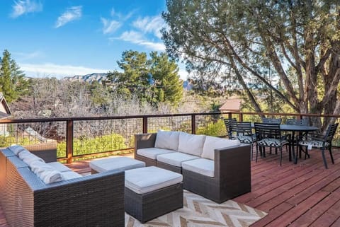 Alfresco dining and relaxation on the spacious deck.