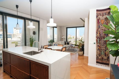 WealthyStays: Nicosia Skyview Penthouse (1)