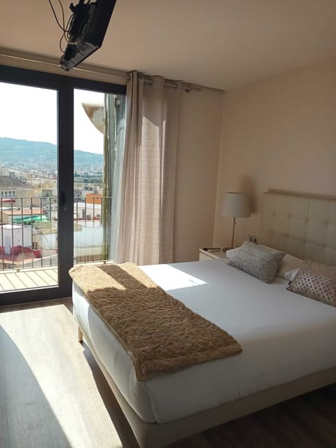 Family Room (Superior) | Free WiFi, bed sheets
