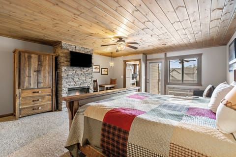 King Suite