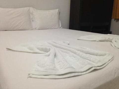 Comfort Double Room, 1 Queen Bed | WiFi (free)