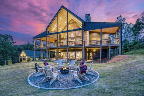 Welcome to The Lodge at Oakwood Retreat