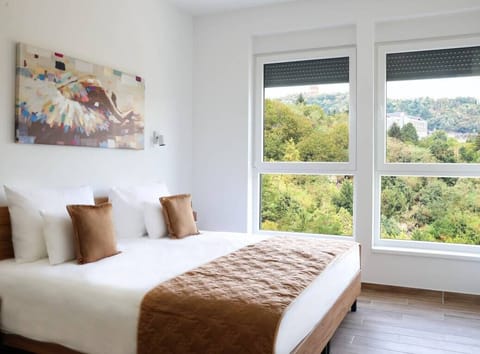 Standard Double Room | Free WiFi, bed sheets