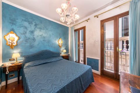 Standard Double or Twin Room | Premium bedding, down comforters, in-room safe, desk