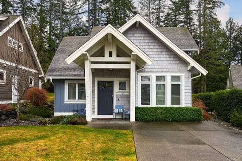 Coastal Cottage