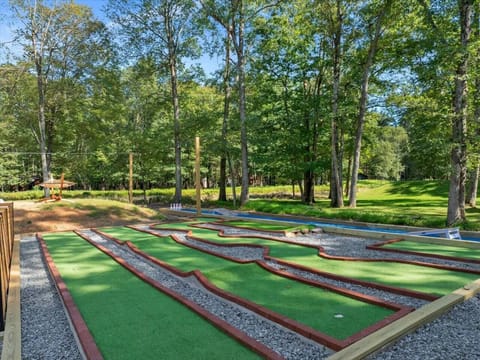 aaa74103-95dd-410f-9132-6a228a5e4845