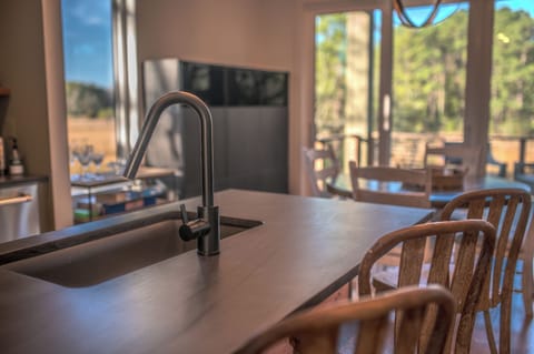 Bar seating at kitchen island