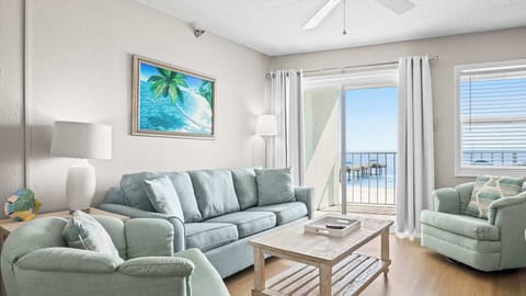 Emerald Skye 34