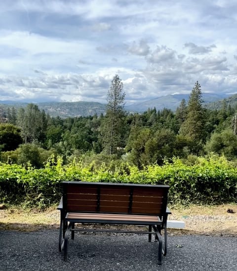 A nice little spot to enjoy the morning, or evening.... anytime really!