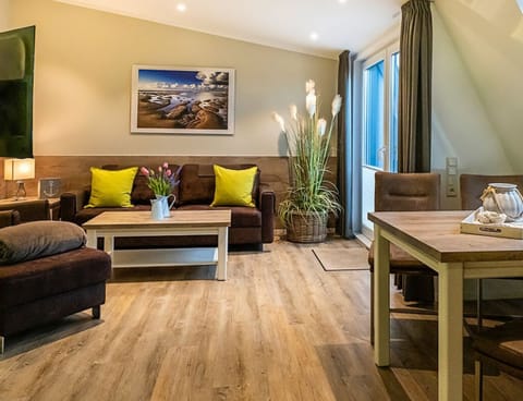 House | Dining