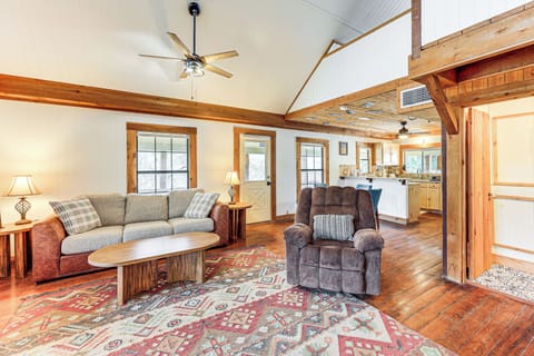 House (1 Bedroom) | Interior