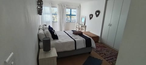 House, 4 Bedrooms, Smoking, Private Pool | 4 bedrooms
