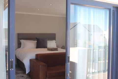House, 5 Bedrooms, Smoking, Private Pool | 5 bedrooms