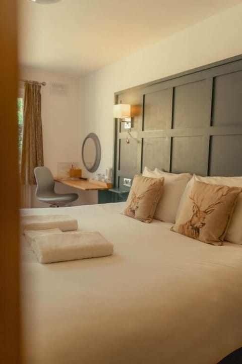 Standard King or Twin Room | Free WiFi