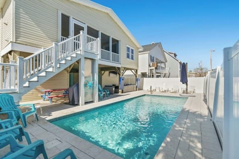 Take a cool dip in the sparkling pool at Reel Of Fortune.