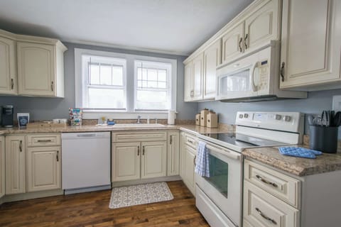 Spacious open kitchen