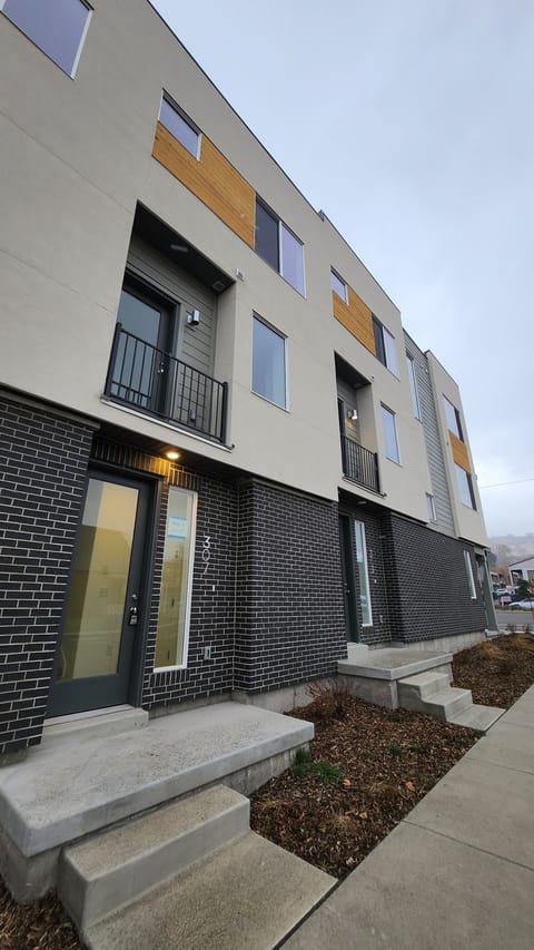 Brand new 2025, three story townhouse w/single car garage.