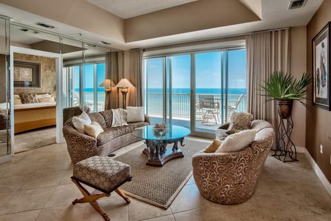 Condo, Multiple Beds (Empress 803) | Living area