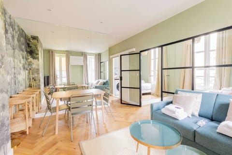 Apartment | Living area