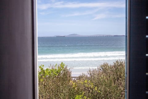 House, 3 Bedrooms, Smoking, Ocean View | Beach