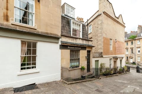 House | 3 bedrooms, Internet